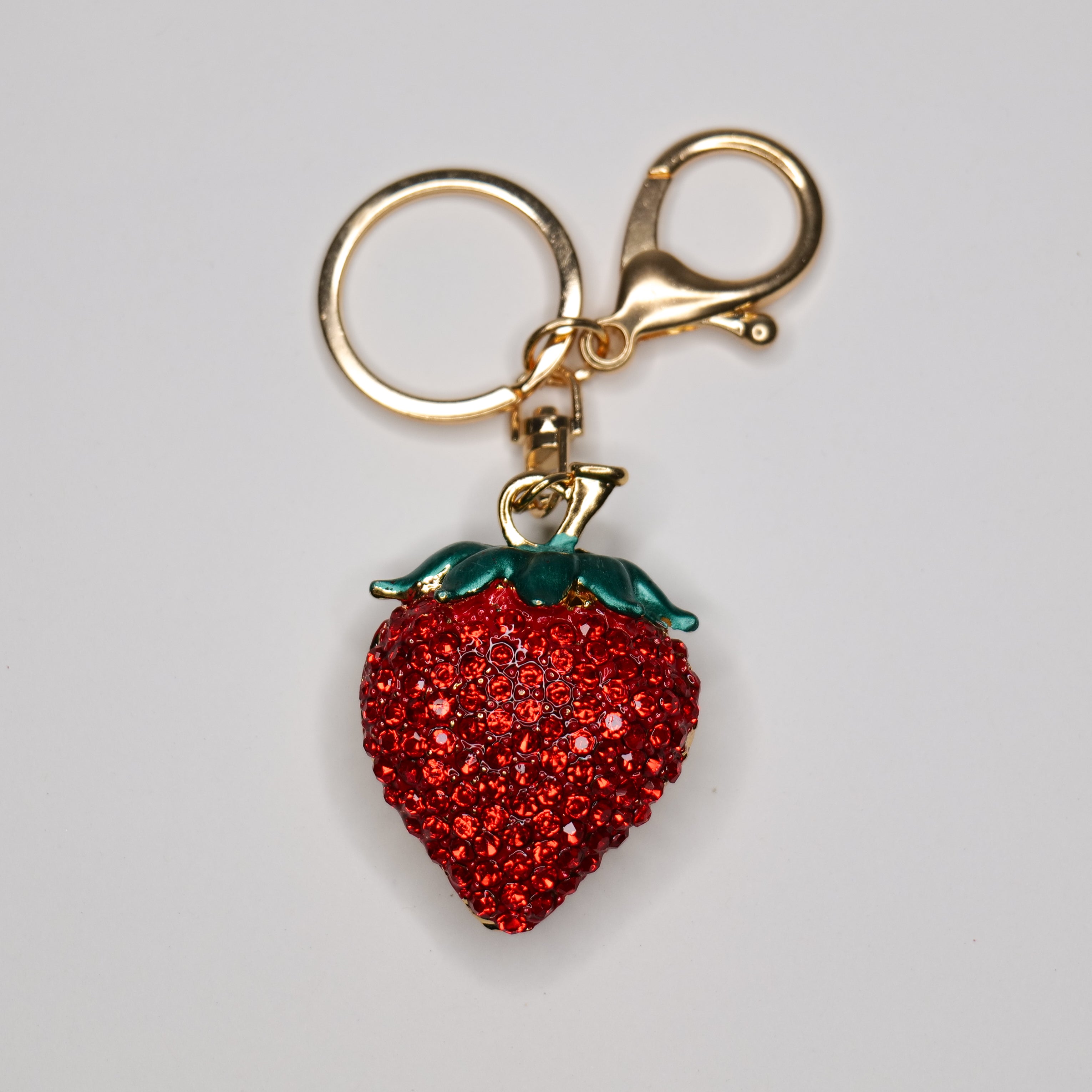 アクセサリー kirayuna Bedazzled Strawberry Keychain – Mikaela Luv